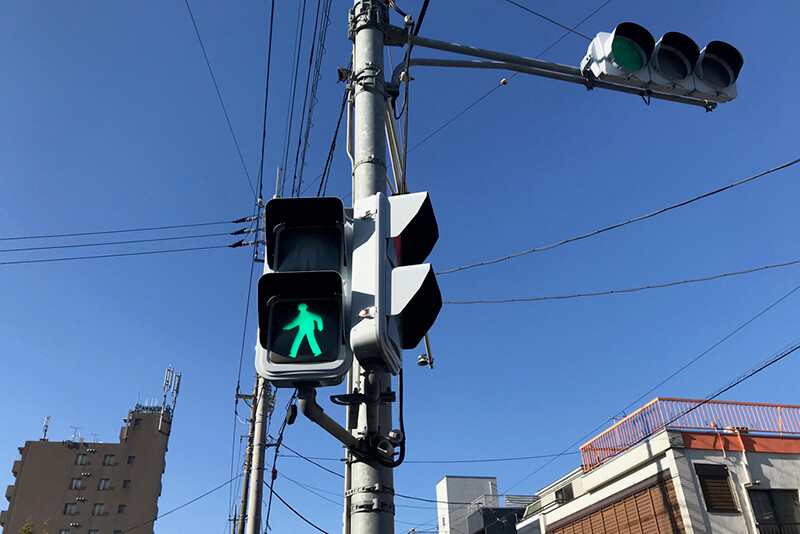 弁護士に聞く 自転車のルールの素朴な疑問 10 自転車は車道の信号に従うだけでは不十分な場合があるって本当ですか Enjoy Sports Bicycle