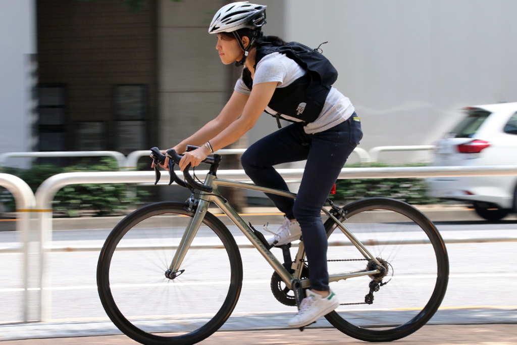 前傾姿勢にならない自転車