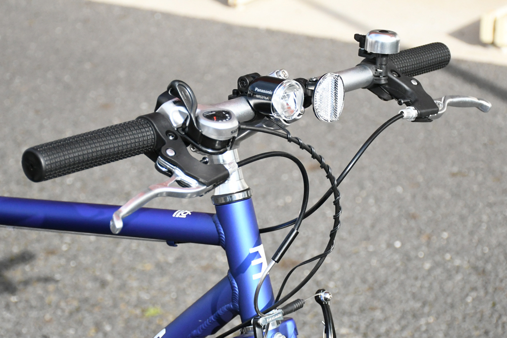 スポーツバイクで始める自転車通勤 3 法律上必要になる自転車の装備 フロントライトとリヤライトの選び方 Enjoy Sports Bicycle